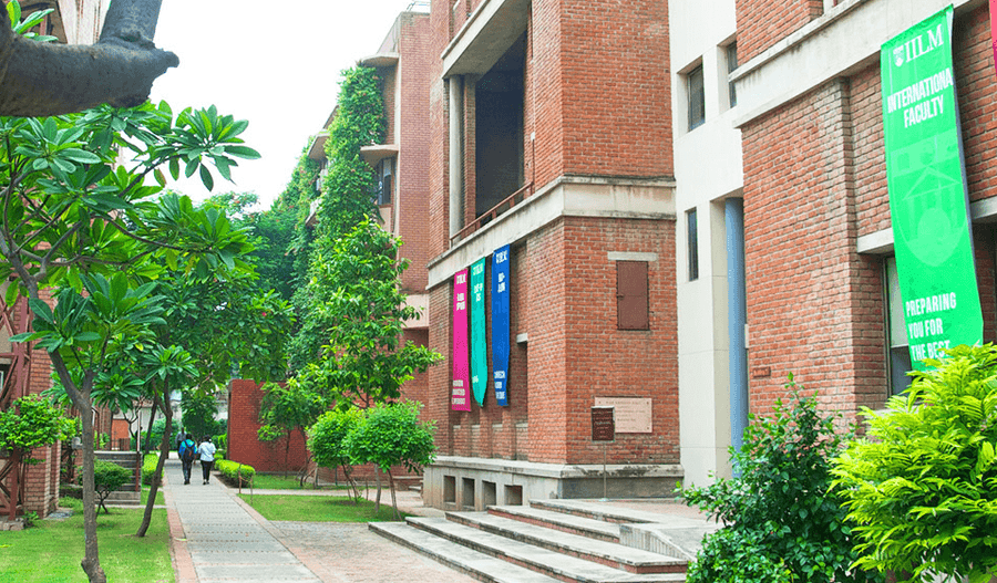 IILM lodhi Road New Delhi Campus.png