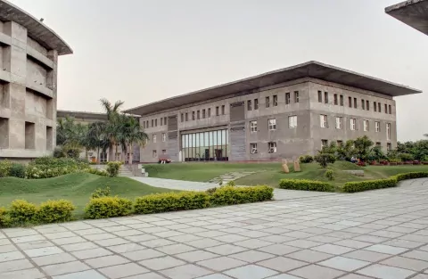 Karnavati University Gandhinagar